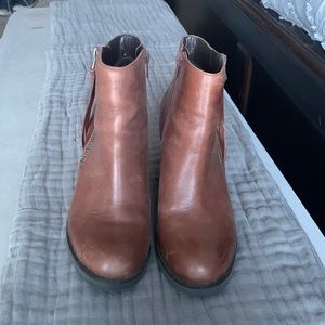 Women’s Marc Fisher booties size 7